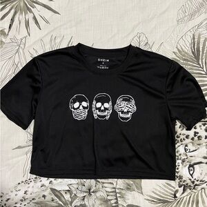 NWOT Skull Trio Athletic Crop Top